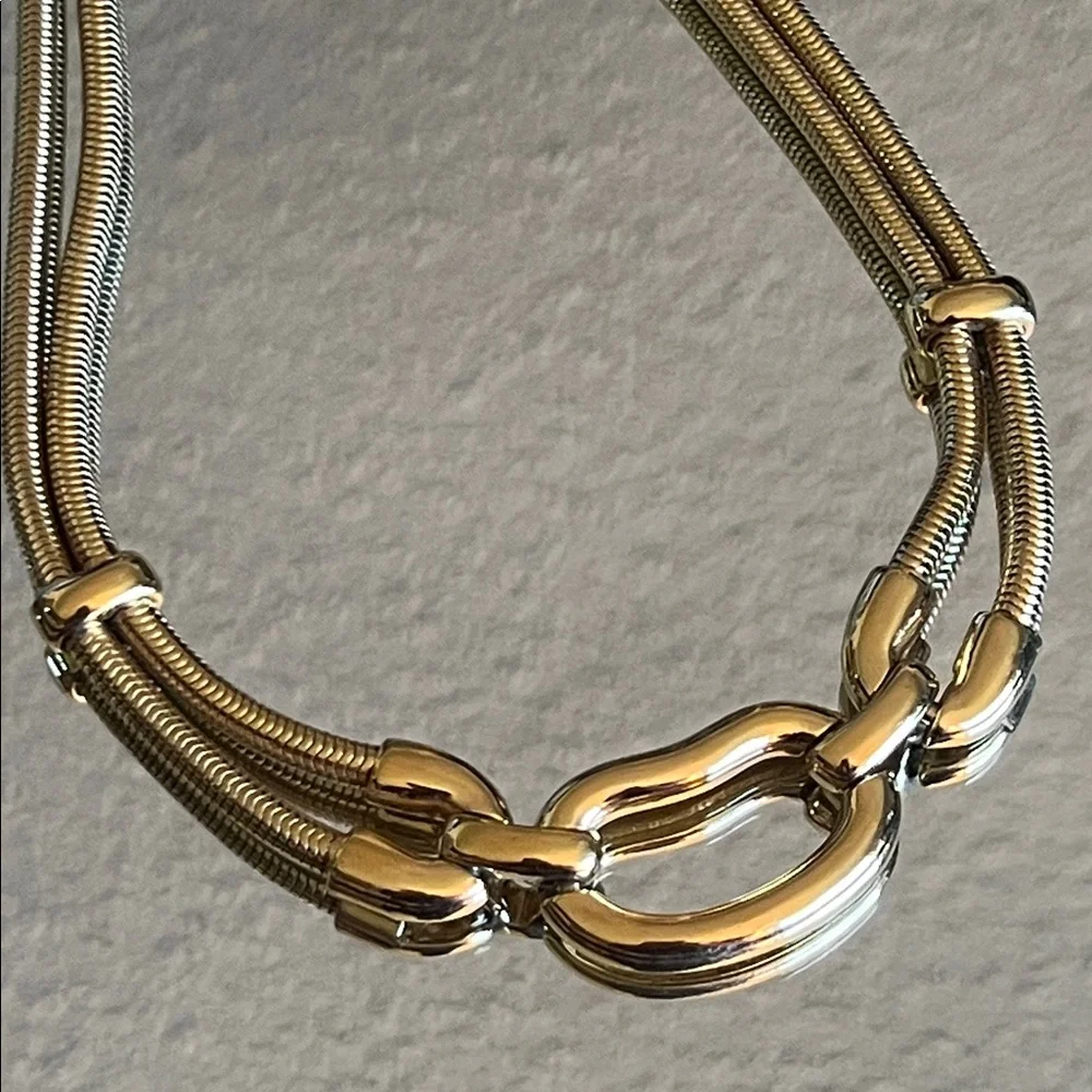 Vintage Monet Bold Link Gold Double Snake Chain Necklace 1960’s-1970’s - Picture 3 of 12